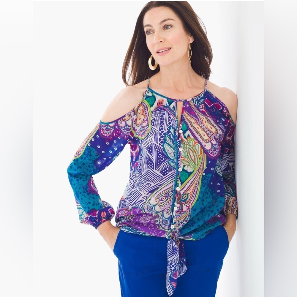 Chicos Whimsy Cold Shoulder Tie Front Top Size 2 US
Large Blue Paisley Artsy